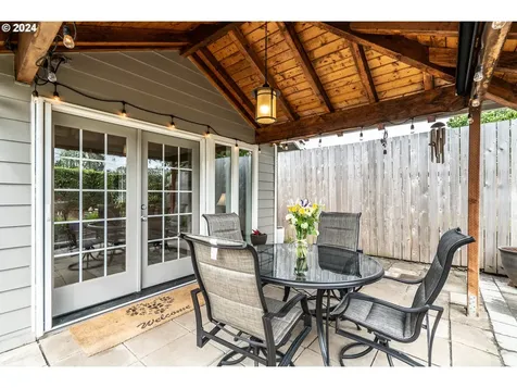 11132 Sw 65th Avenue Portland OR 97219