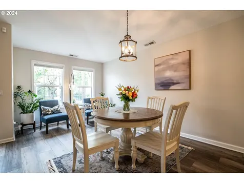 11132 Sw 65th Avenue Portland OR 97219