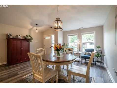 11132 Sw 65th Avenue Portland OR 97219