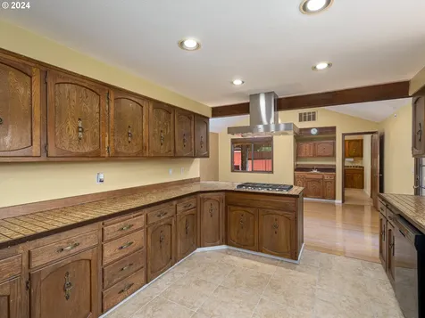 15615 Nw Melody Lane Beaverton OR 97006