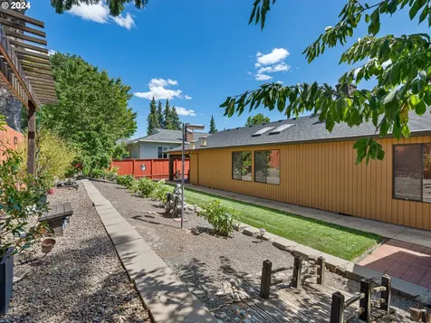 15615 Nw Melody Lane Beaverton OR 97006