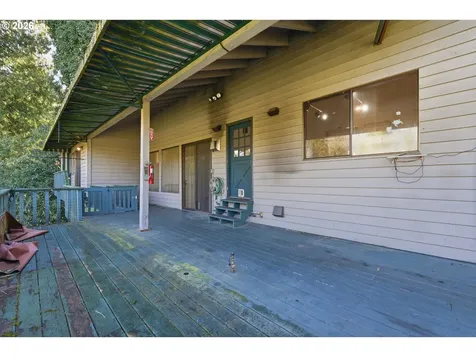 5463 SE Aldercrest Road Milwaukie OR 97222