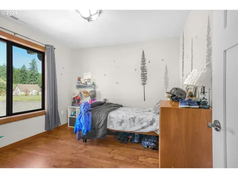 70200 Apiary Road Rainier OR 97048