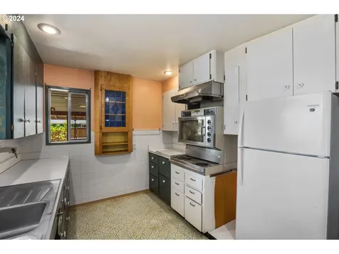 52273 SE 2nd Street Scappoose OR 97056