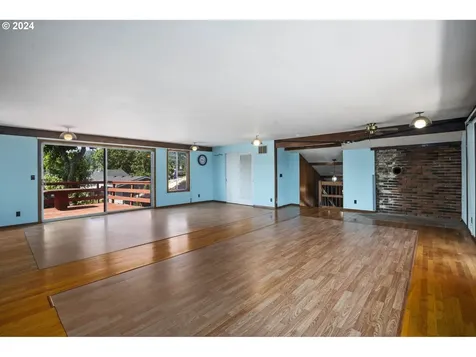 52273 SE 2nd Street Scappoose OR 97056