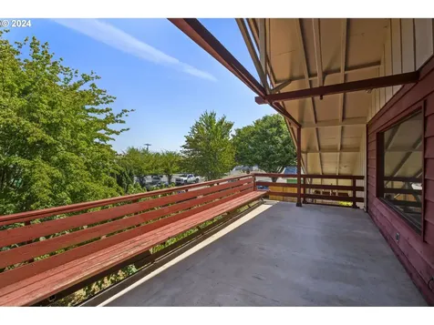 52273 SE 2nd Street Scappoose OR 97056