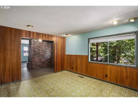 52273 SE 2nd Street Scappoose OR 97056
