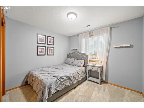5606 NE 52nd Court Vancouver WA 98661