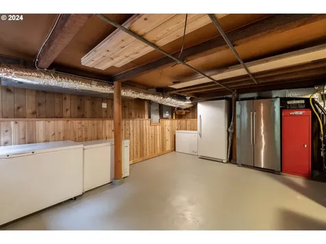 27417 E Holden Avenue Rhododendron OR 97049