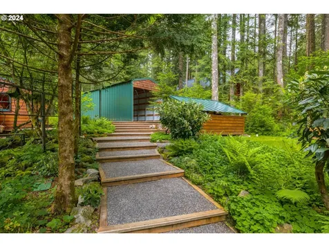27417 E Holden Avenue Rhododendron OR 97049