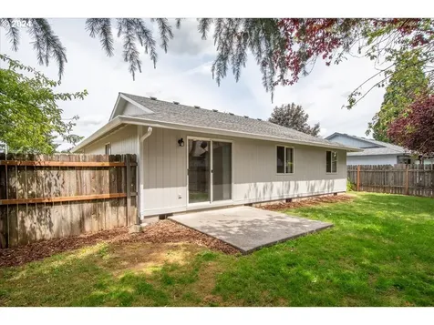 16003 Ne 85th Street Vancouver WA 98682