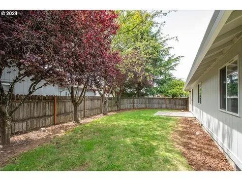 16003 Ne 85th Street Vancouver WA 98682