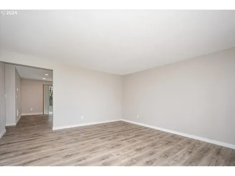 16003 Ne 85th Street Vancouver WA 98682