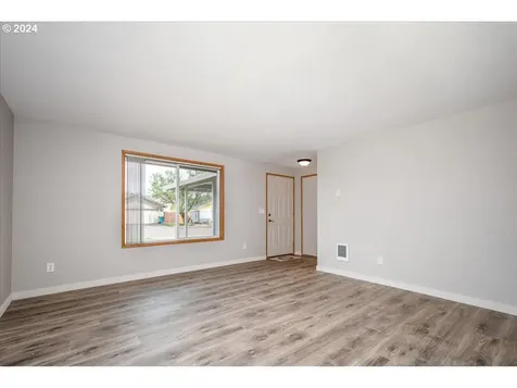 16003 Ne 85th Street Vancouver WA 98682