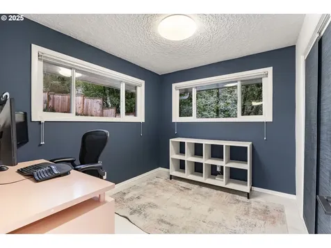 6110 SW Lesser Way Portland OR 97219