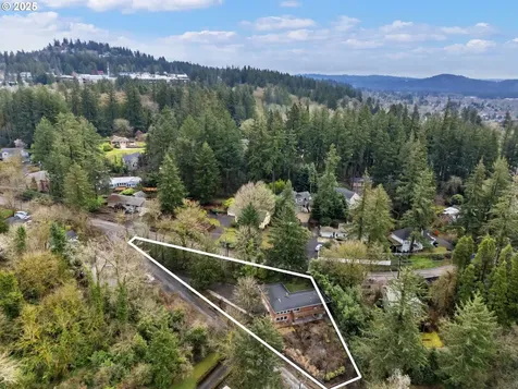 6110 SW Lesser Way Portland OR 97219