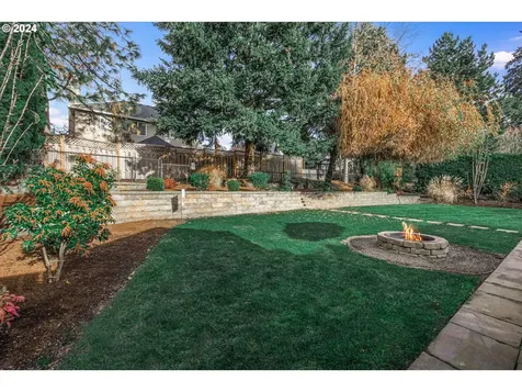 12725 NW Lovejoy Street Portland OR 97229