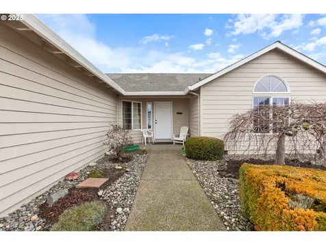 2466 S Ginger Street Cornelius OR 97113