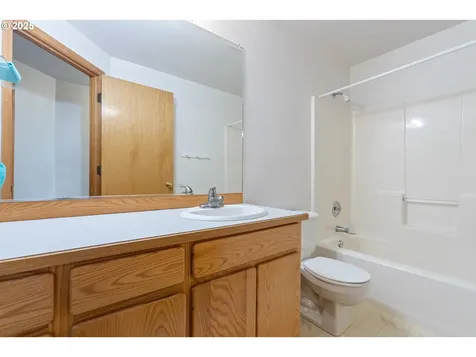 2466 S Ginger Street Cornelius OR 97113