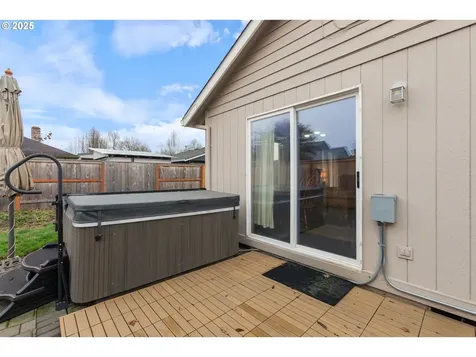 2466 S Ginger Street Cornelius OR 97113