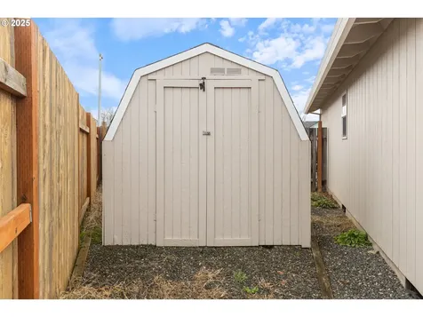 2466 S Ginger Street Cornelius OR 97113