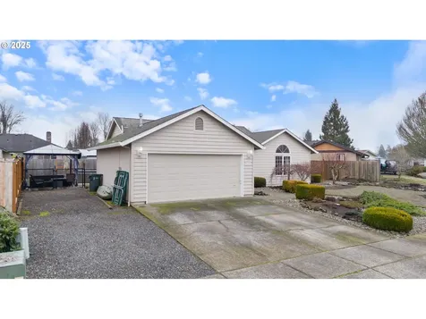 2466 S Ginger Street Cornelius OR 97113