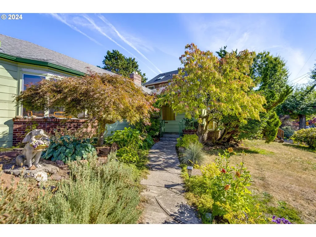 5230 Se 46th Avenue Portland OR 97206