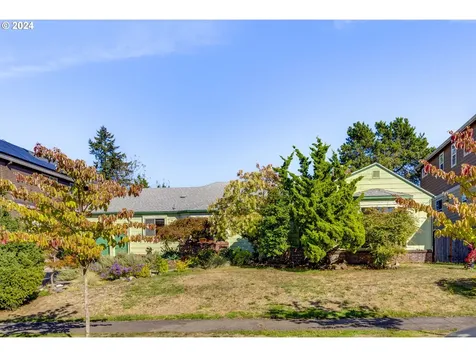 5230 Se 46th Avenue Portland OR 97206