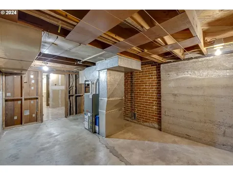 5230 Se 46th Avenue Portland OR 97206
