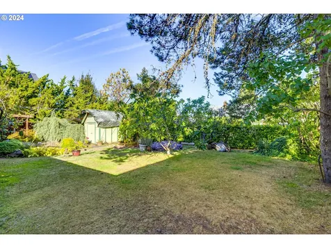 5230 Se 46th Avenue Portland OR 97206