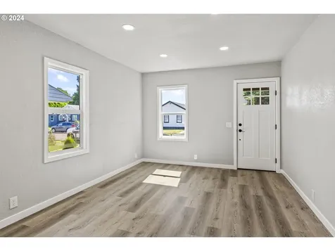 337 27th Avenue Longview WA 98632