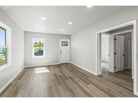 337 27th Avenue Longview WA 98632