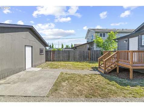 337 27th Avenue Longview WA 98632