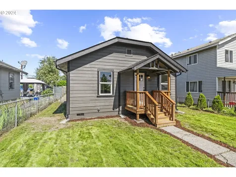 337 27th Avenue Longview WA 98632