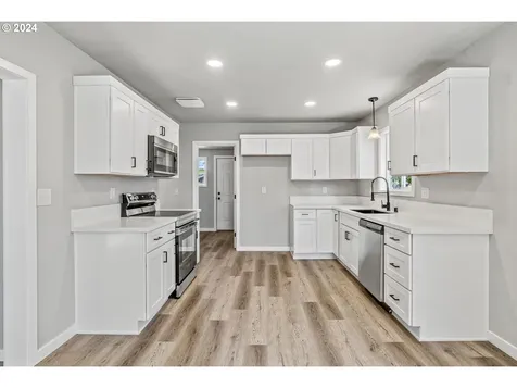 337 27th Avenue Longview WA 98632