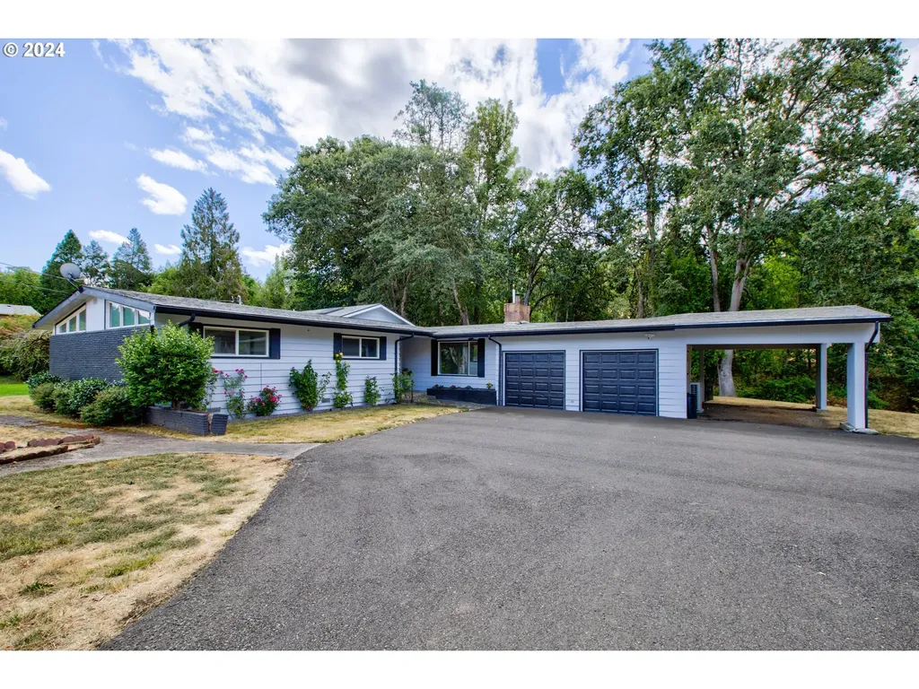 1501 Buckhorn Road Roseburg OR 97470