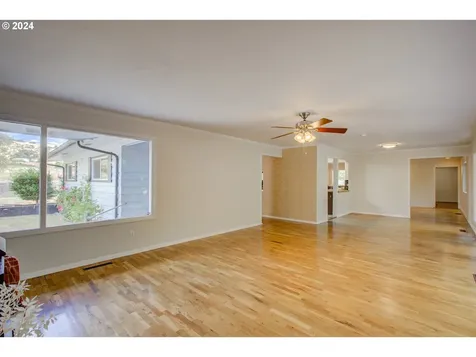 1501 Buckhorn Road Roseburg OR 97470