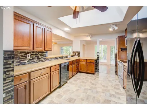 1501 Buckhorn Road Roseburg OR 97470