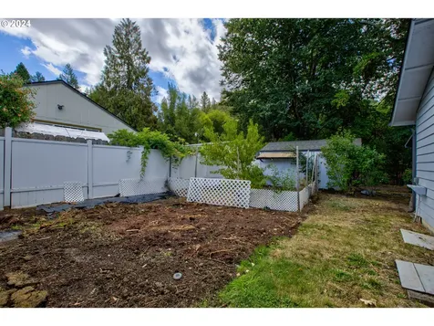 1501 Buckhorn Road Roseburg OR 97470