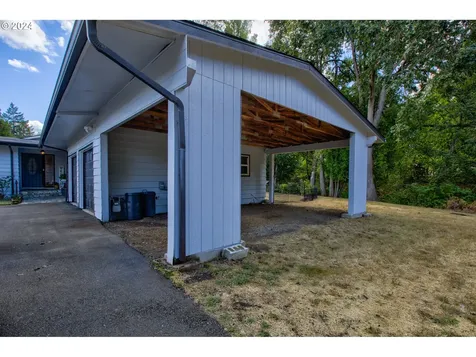 1501 Buckhorn Road Roseburg OR 97470