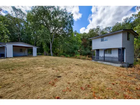 1501 Buckhorn Road Roseburg OR 97470