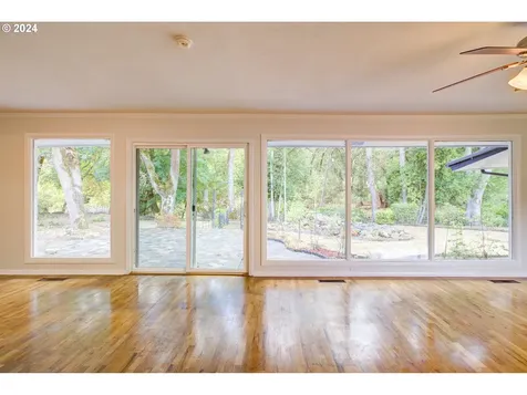 1501 Buckhorn Road Roseburg OR 97470