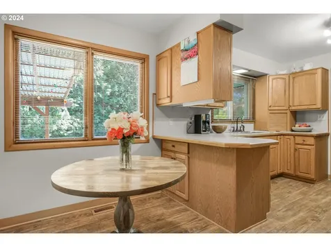 1334 Nw 4th Street Gresham OR 97030