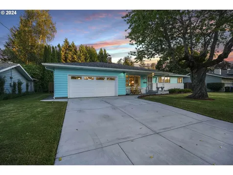 1334 Nw 4th Street Gresham OR 97030
