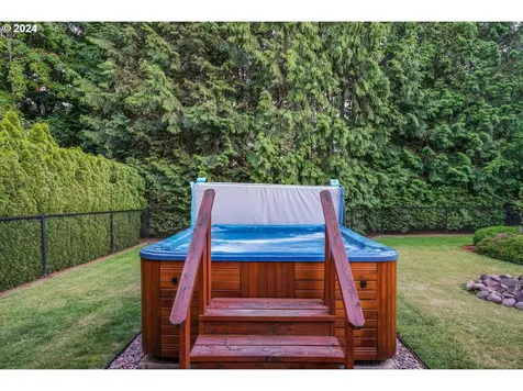 1334 Nw 4th Street Gresham OR 97030