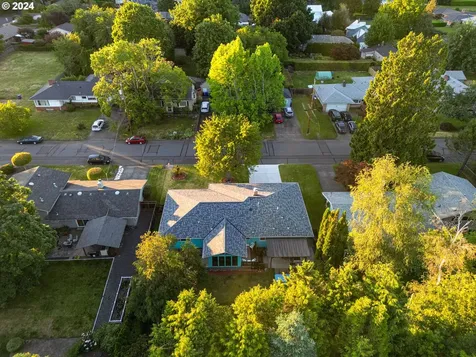1334 Nw 4th Street Gresham OR 97030