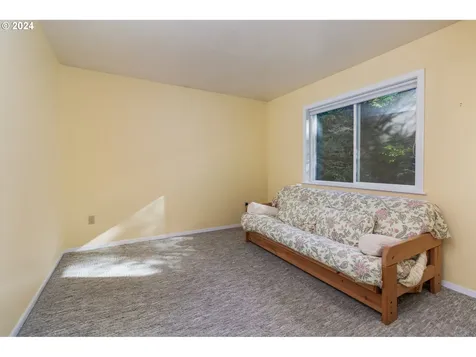 42775 Sundown Way Cloverdale OR 97112