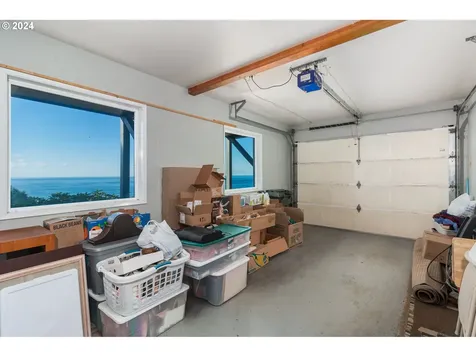42775 Sundown Way Cloverdale OR 97112