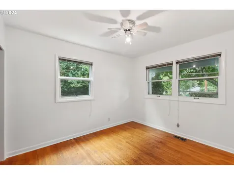 10910 SW 74th Avenue Portland OR 97223