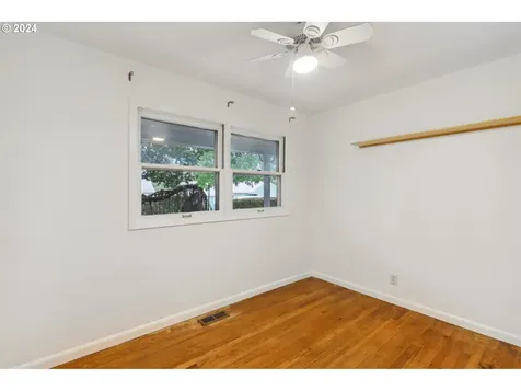 10910 SW 74th Avenue Portland OR 97223